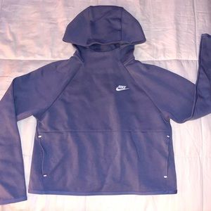 cropped nike hoodie !!